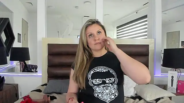 LaurenSpitz 现场XXX聊天