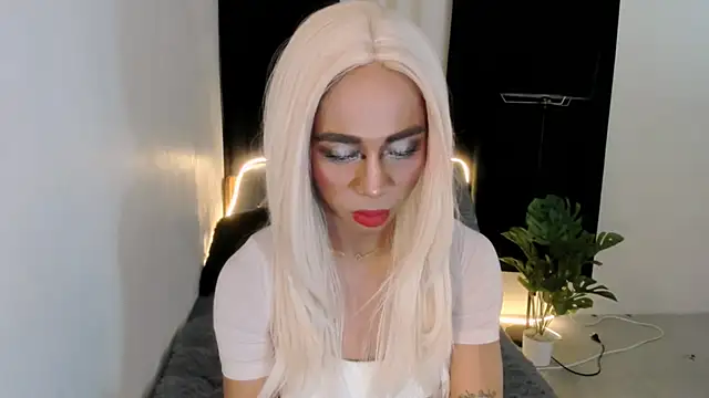 Онлайн чат XXX TsBlackHORSECOCKcalix