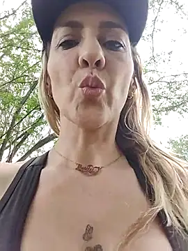 Monita_Med: вебкам-шоу