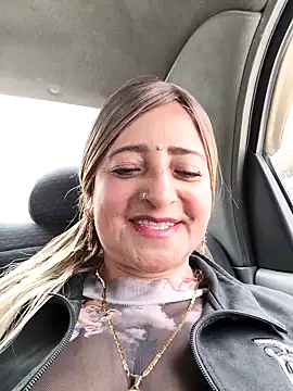 Онлайн чат XXX AlexadraJones3453