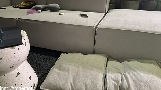 Golden_Aline Live XXX Chat