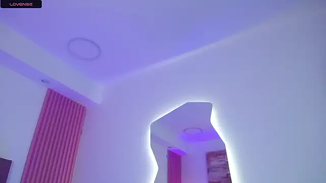 Chat XXX en directo de Erika_Montoya