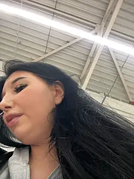 Tisha_Busty Chat XXX in diretta