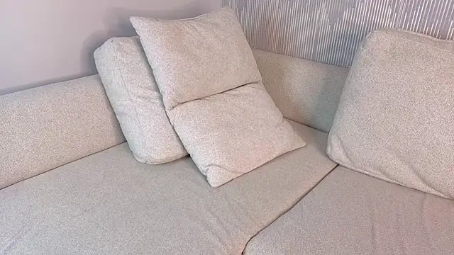 XXX chat uživo modela KeeleyBuoy