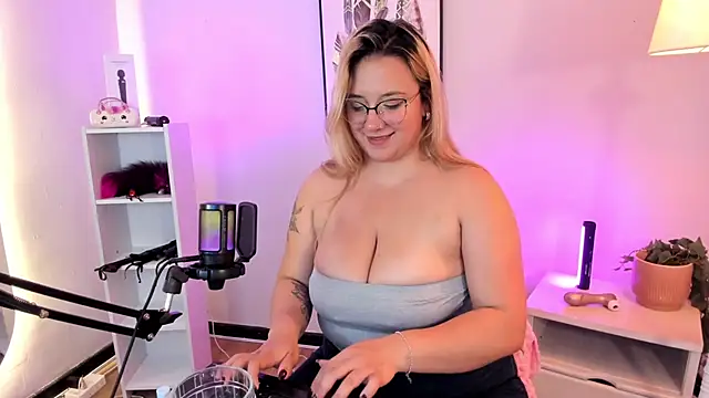 hollie_joliie Live XXX Chat