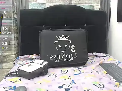 valeri_wet's Webcam Show