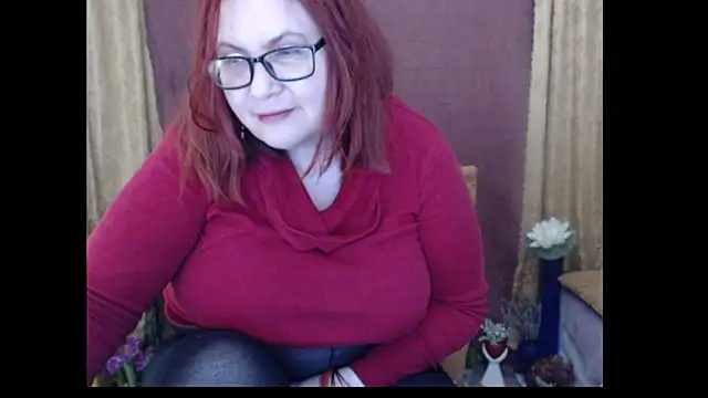 PlayfullMature Live XXX-chat