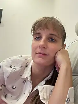 Chat +18 de jennifer11772 ao vivo