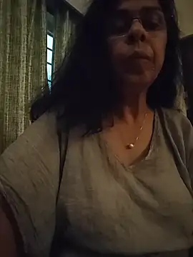 NakedMILFx Live XXX-chat