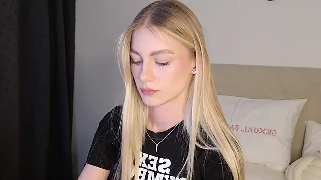 GabriellaOlsen's Live XXX Chat