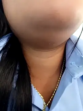 XXX chat uživo modela MAYE__13