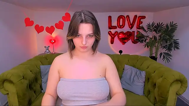 meowseduce's Live XXX Chat