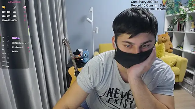 Tomguysn Live XXX chat