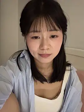 Nana-3's Live XXX Chat