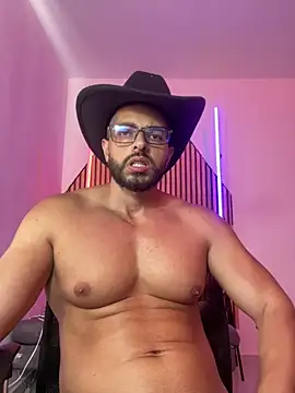 magnumchris' Live XXX Chat