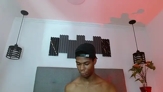 Santiago_Ortiz_ Chat XXX in diretta