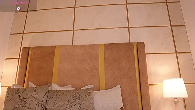 lyrabellini 라이브 XXX 채팅