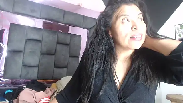 Živý XXX chat Tatty--Brown