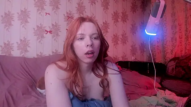 Cutie_Bambi élő XXX-chatje