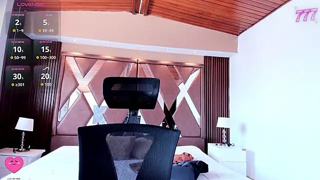 IsabellaaJoness 现场XXX聊天