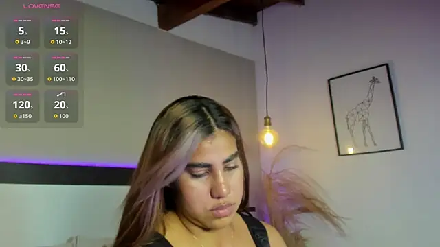 ZarahFoxx – Naživo XXX chat