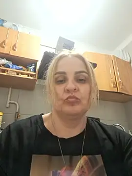 Malichkaanna30 – Naživo XXX chat