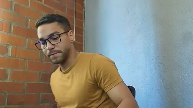 XXX chat uživo modela Leandro_valenzuela