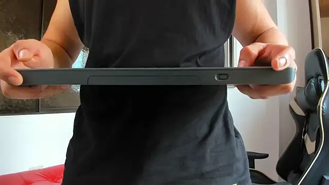 XXX chat uživo modela julian_wallace