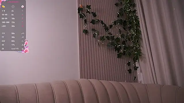 KarmenRasey Adlı Modelin Canlı XXX Sohbeti