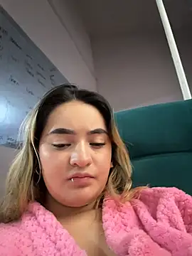 Antonella_Julieta Live XXX Chat