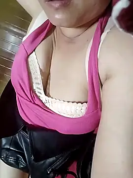 Cute-girl13 网络视讯表演