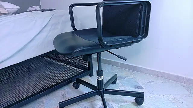 TaniaTaylor__ Live XXX Chat