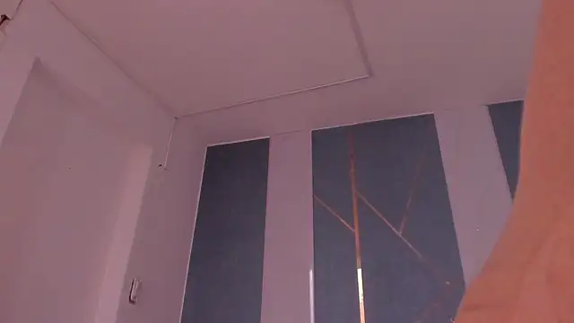 Swt_skinny_ Live XXX Chat