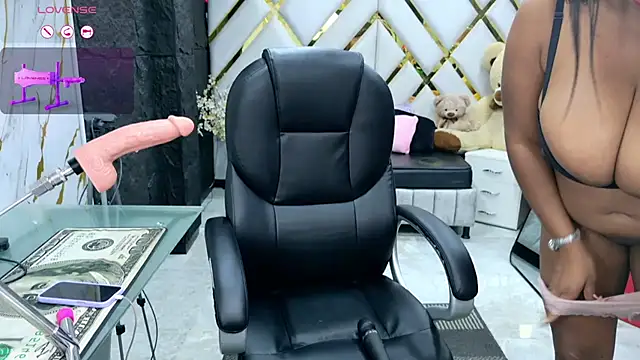 XXX chat uživo modela sammanta_boobs