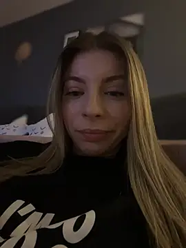 Chatroom XXX en direct de Mia_Ethan