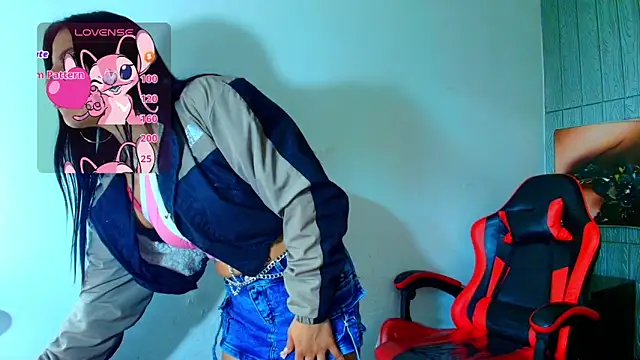 Anniee_x: онлайн-секс-чат