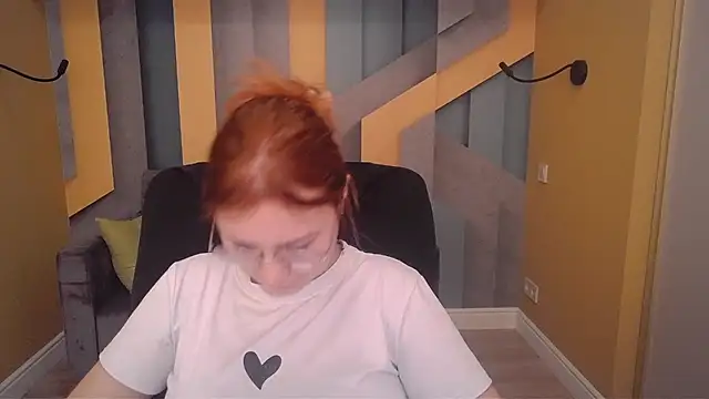 แชท XXX สดของ AngelinaLow