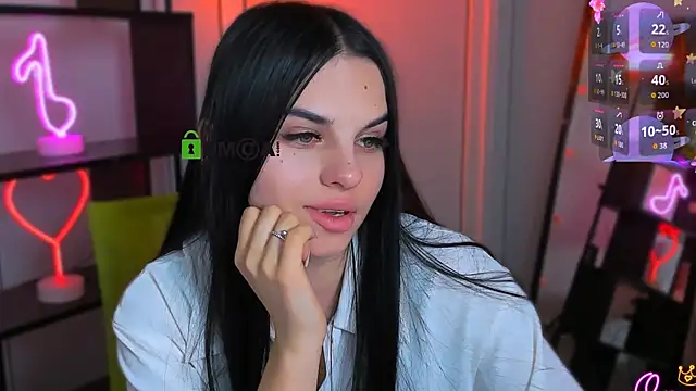 دردشة nicole_muah الجنسية المباشرة