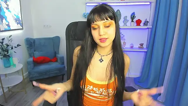 TiffanyYounge webkamerás műsora