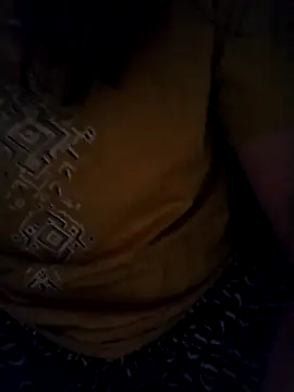 Bella-222's Live XXX Chat