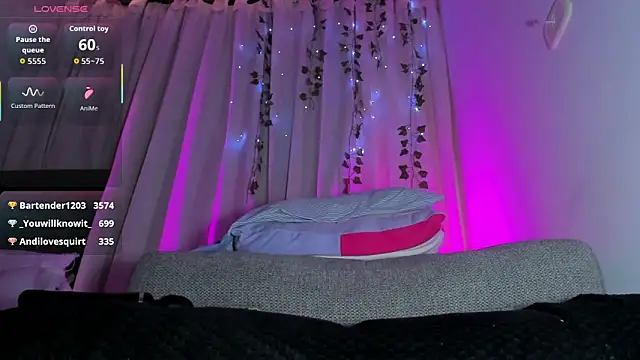 ADELINA_CONTE Adlı Modelin Canlı XXX Sohbeti