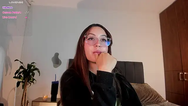 catimore Adlı Modelin Canlı XXX Sohbeti