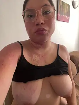 Chatroom XXX en direct de WHITEWOMEN_2