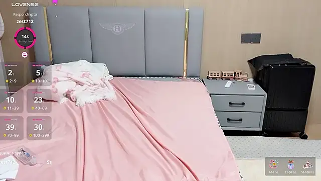 Pao7oO's Live XXX Chat