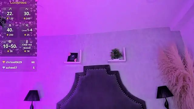 KarelyMitchel élő XXX-chatje