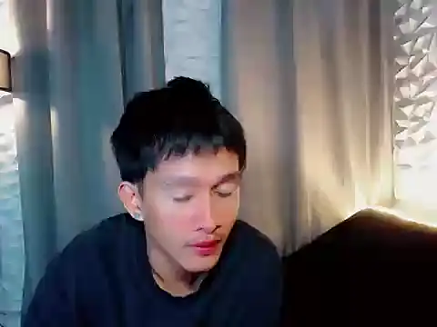 prince_elaijah Show in webcam