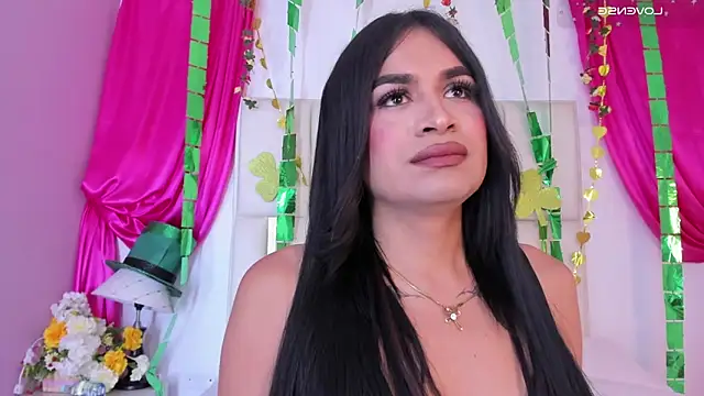 Silvanna-Casstro 现场XXX聊天