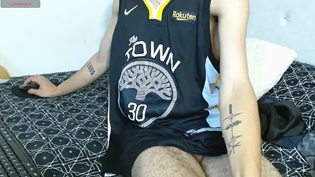 golden_raiden_12's Live XXX Chat