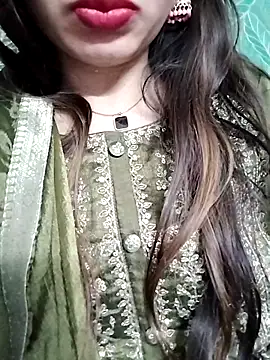 Noor_Darliing Chat XXX in diretta