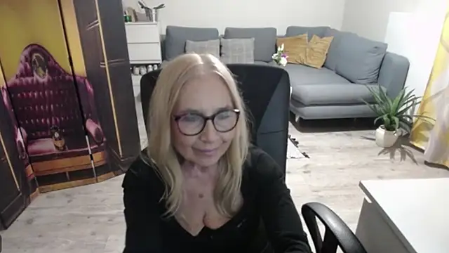 Chat +18 de sofia_xkiss ao vivo